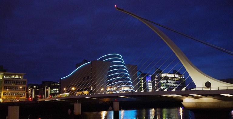 Samuel Beckett Bridge - Photo by David Levingstone